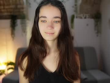 Gia_Paige18 Chaturbate stream image from May 23, 2025
