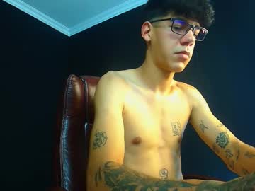 Jalennorth Chaturbate stream image from May 23, 2025