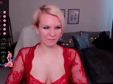 Louisa_Bay Chaturbate stream image from May 23, 2025