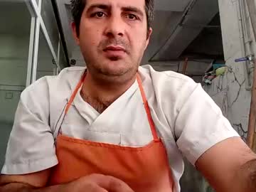 Ozleyen Chaturbate stream image from May 23, 2025