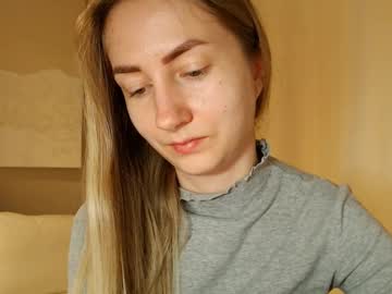 Taliiyafiredream Chaturbate stream image from May 23, 2025