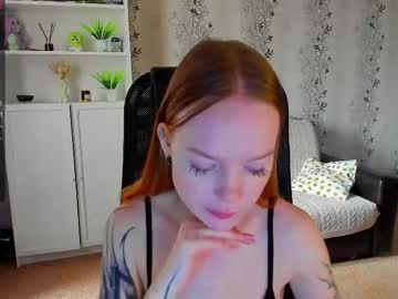 Babyfoxyy Chaturbate stream image from May 23, 2025