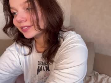 Dolldolor Chaturbate stream image from May 23, 2025
