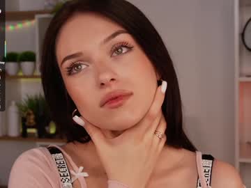 Selena_Wolf1 Chaturbate stream image from May 23, 2025