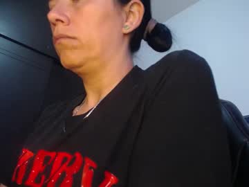 Sharoon__Cherry_ Chaturbate stream image from May 23, 2025