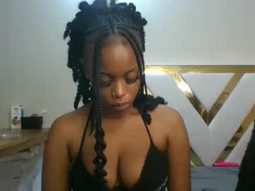 Tashablonde Chaturbate stream image from May 23, 2025