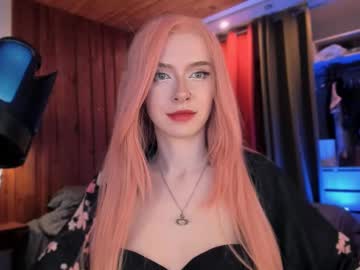 Irisice Chaturbate stream image from May 23, 2025