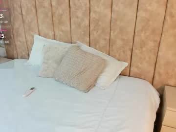 Katrina_Baurii Chaturbate stream image from May 23, 2025