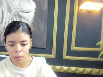 Kenia28_ Chaturbate stream image from May 23, 2025