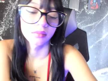 Naomifrost Chaturbate stream image from May 23, 2025