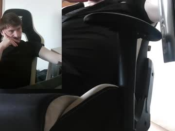 Sklavedominic1989 Chaturbate stream image from May 23, 2025
