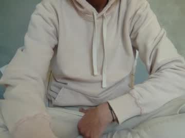Alacool123 Chaturbate stream image from May 23, 2025