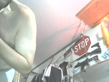 Glendiesel918 Chaturbate stream image from May 23, 2025