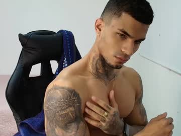 Juan_Gomez_1 Chaturbate stream image from May 23, 2025