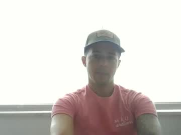 Latincouple2023 Chaturbate stream image from May 23, 2025