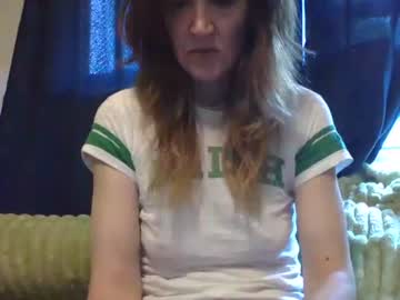 Sub4you69brat Chaturbate stream image from May 23, 2025