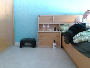 Edje41196061 Chaturbate stream image from May 23, 2025