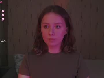 Miranadevl Chaturbate stream image from May 23, 2025