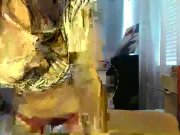 Yarasecret Chaturbate stream image from May 23, 2025