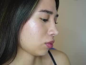 Alessiavix Chaturbate stream image from May 23, 2025