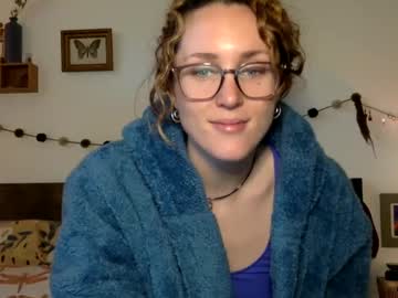 Kikiraebabyy Chaturbate stream image from May 23, 2025