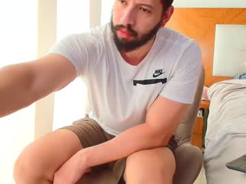 Mattygiant88 Chaturbate stream image from May 23, 2025