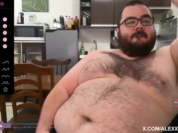 Alexxxbear Chaturbate stream image from May 23, 2025