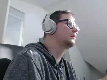 Bonesstar Chaturbate stream image from May 23, 2025