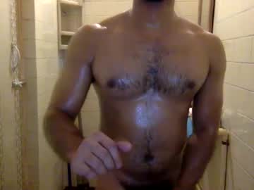 Hotathleticnight8 Chaturbate stream image from May 23, 2025