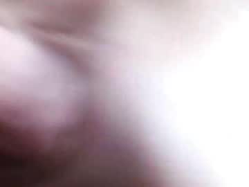 Peiboluna Chaturbate stream image from May 23, 2025