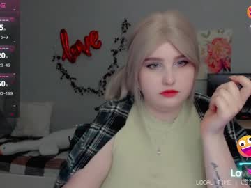 Crystal__Chris Chaturbate stream image from May 23, 2025