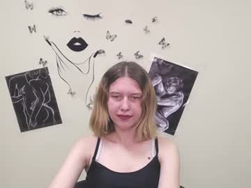 Crystalgirl__ Chaturbate stream image from May 23, 2025
