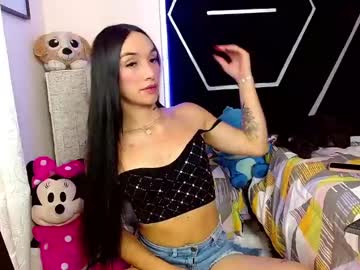 Emillystonex Chaturbate stream image from May 23, 2025