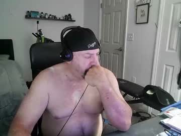 Flaguy3233 Chaturbate stream image from May 23, 2025