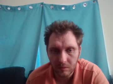 Uncutsubmale Chaturbate stream image from May 23, 2025