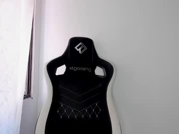 Yuli_Cardona_ Chaturbate stream image from May 23, 2025
