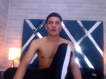 Matt_Ruso Chaturbate stream image from May 23, 2025
