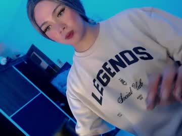 Yourlovingpearl Chaturbate stream image from May 23, 2025