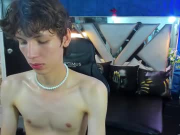 Lenni_Sirius Chaturbate stream image from May 23, 2025