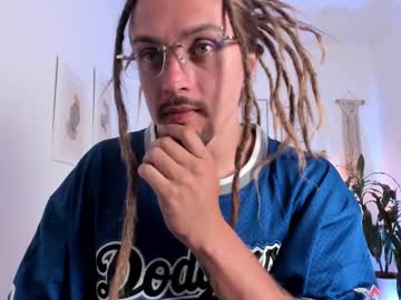Liamlionn Chaturbate stream image from May 23, 2025