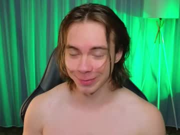 Myshkek Chaturbate stream image from May 23, 2025
