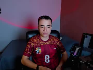 Obsidyann Chaturbate stream image from May 23, 2025