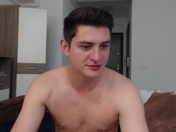 Andyfame1 Chaturbate stream image from May 23, 2025