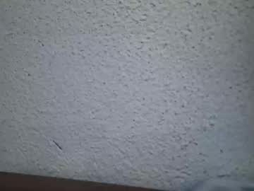 Javierla9 Chaturbate stream image from May 23, 2025
