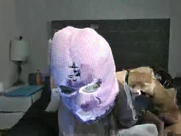 Lottieandjack Chaturbate stream image from May 23, 2025