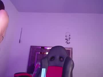 Zaracollinx Chaturbate stream image from May 23, 2025