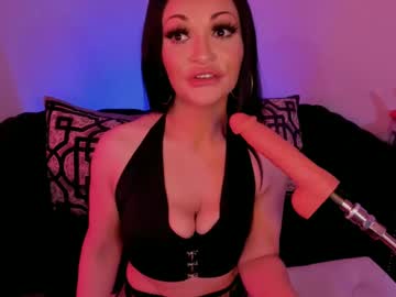 Bettybishop Chaturbate stream image from May 24, 2025