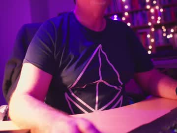Energybra Chaturbate stream image from May 24, 2025