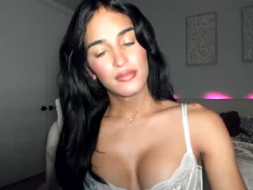 Ariia1_ Chaturbate stream image from May 24, 2025