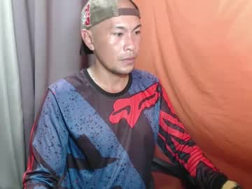 Ljun69 Chaturbate stream image from May 24, 2025
